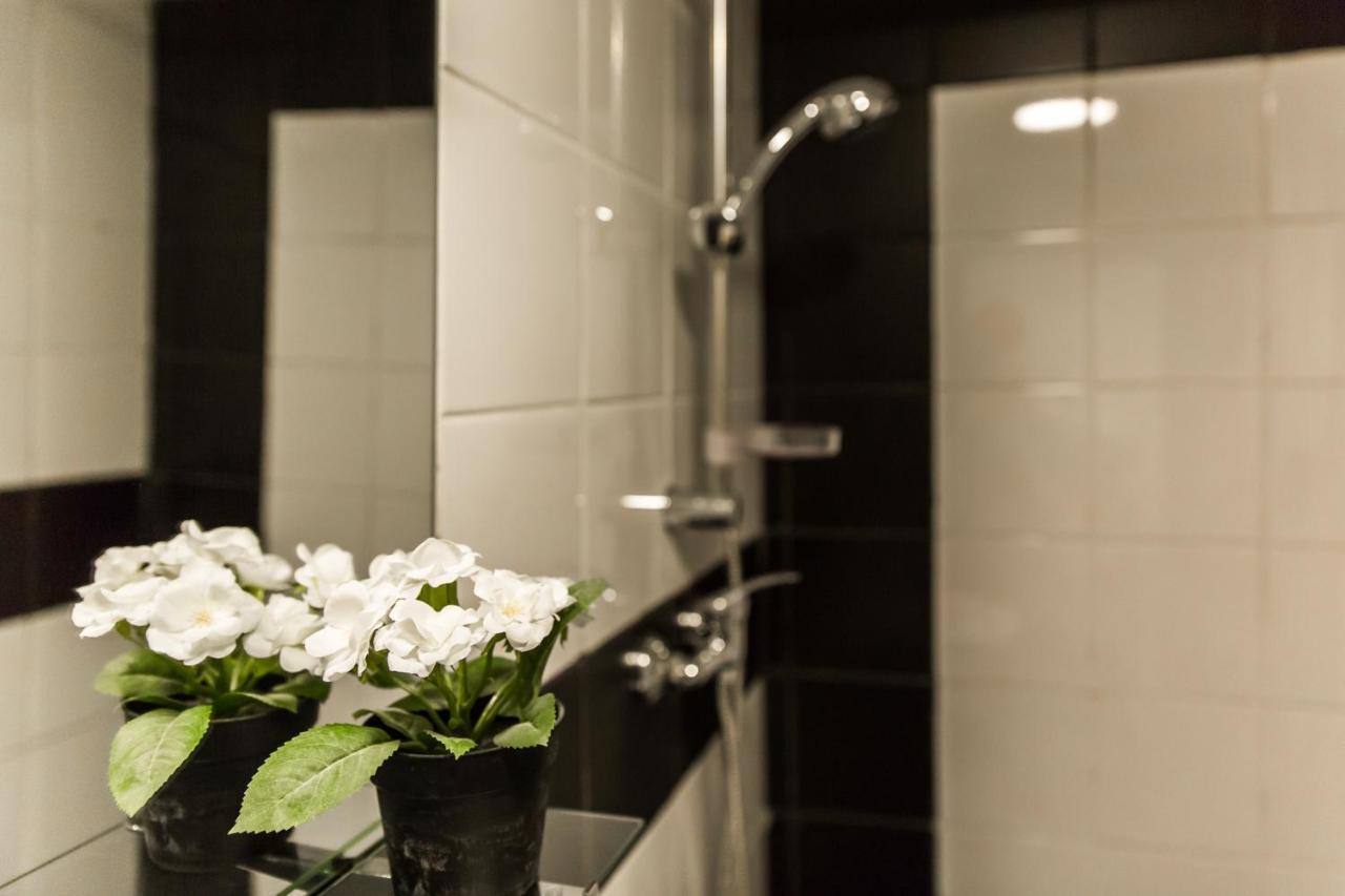 Modern Budget Lofts In The City Centre بودابست المظهر الخارجي الصورة